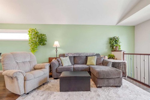 114 Lasalle Terrace West, Lethbridge, AB - Indoor Photo Showing Living Room