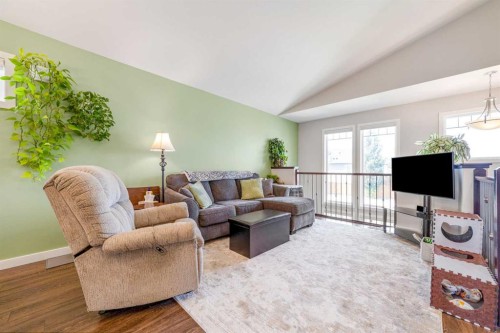 114 Lasalle Terrace West, Lethbridge, AB - Indoor Photo Showing Living Room