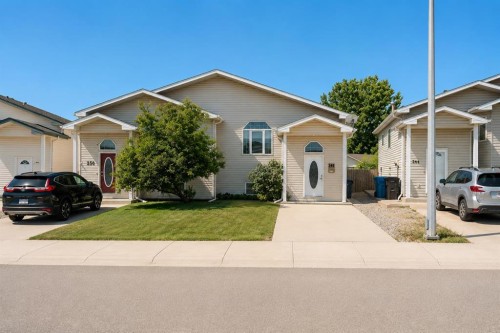 248 Blackfoot WEST Lethbridge, AB T1K 7W4
