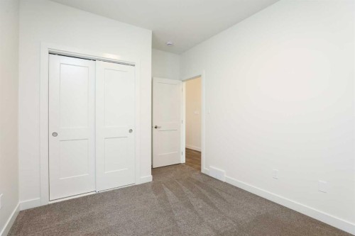 562 Malahat Green West, Lethbridge, AB - Indoor Photo Showing Other Room