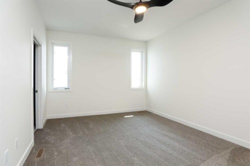 562 Malahat Green West, Lethbridge, AB - Indoor Photo Showing Other Room