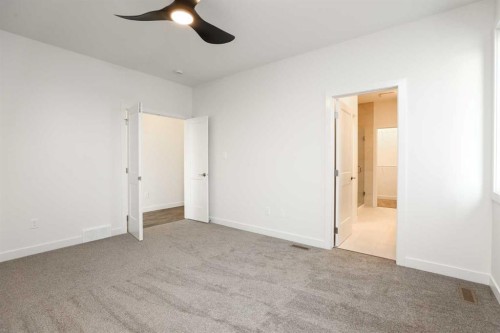 562 Malahat Green West, Lethbridge, AB - Indoor Photo Showing Other Room