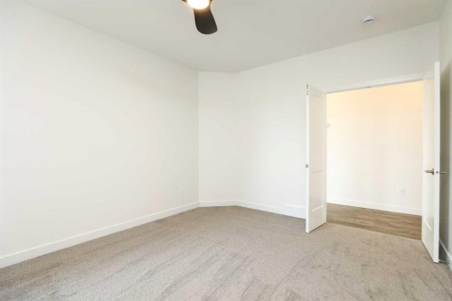562 Malahat Green West, Lethbridge, AB - Indoor Photo Showing Other Room