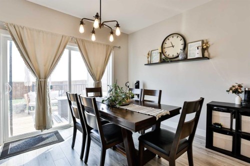 962 Miners Boulevard West, Lethbridge, AB - Indoor Photo Showing Dining Room