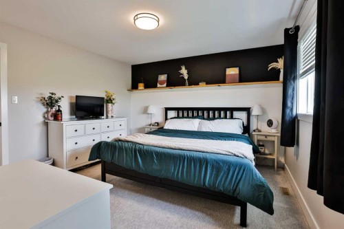 962 Miners Boulevard West, Lethbridge, AB - Indoor Photo Showing Bedroom