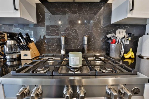 962 Miners Boulevard West, Lethbridge, AB - Indoor