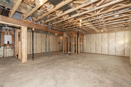 558 Malahat Green West, Lethbridge, AB - Indoor Photo Showing Basement