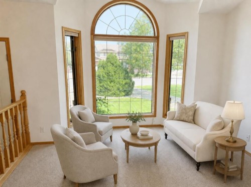 241 Fairway Drive, Coaldale, AB - Indoor Photo Showing Living Room
