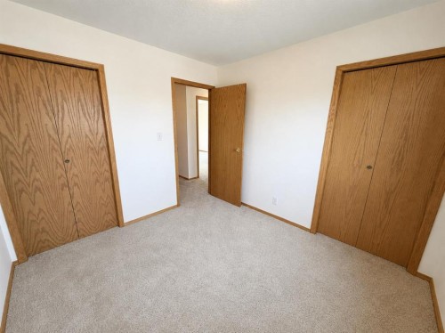241 Fairway Drive, Coaldale, AB - Indoor Photo Showing Other Room