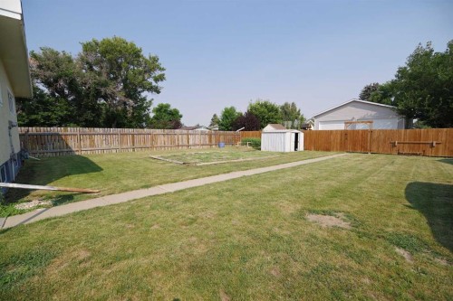 4627 50 Avenue, Taber, AB - Outdoor