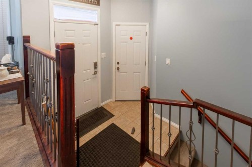 607 52 Avenue Close, Coalhurst, AB - Indoor Photo Showing Other Room