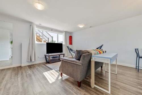 5-103 Crocus Terrace West, Lethbridge, AB - Indoor