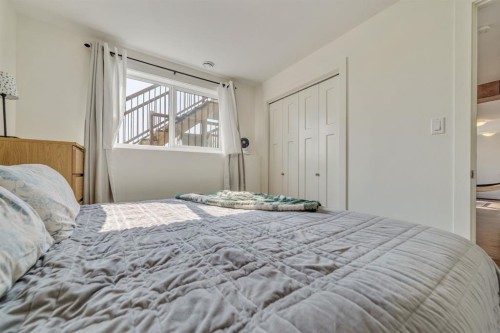 5-103 Crocus Terrace West, Lethbridge, AB - Indoor Photo Showing Bedroom