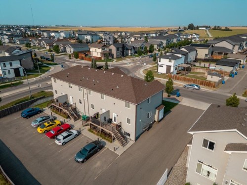 5-103 Crocus Terrace West, Lethbridge, AB - Outdoor With View