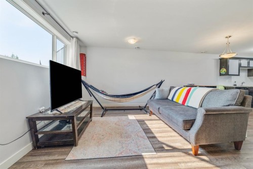 5-103 Crocus Terrace West, Lethbridge, AB - Indoor
