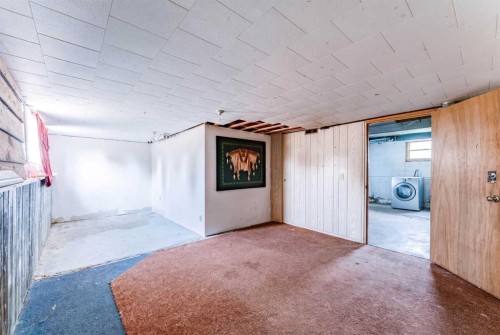 209 3Rd Avenue, Warner, AB 