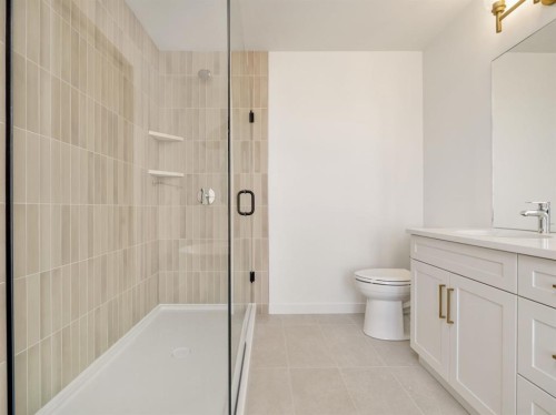 307 Blackwolf Boulevard North, Lethbridge, AB - Indoor Photo Showing Bathroom