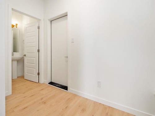 307 Blackwolf Boulevard North, Lethbridge, AB - Indoor Photo Showing Other Room