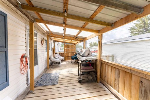 94-5301 2 Street, Coalhurst, AB 