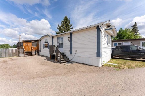 94-5301 2 Street, Coalhurst, AB 
