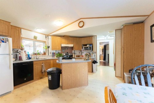 94-5301 2 Street, Coalhurst, AB 