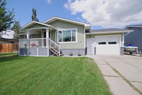 946 3 Avenue, Vauxhall, AB - Outdoor