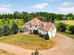 84051 Range Road 210A Rural Lethbridge County, AB T1J 5P9