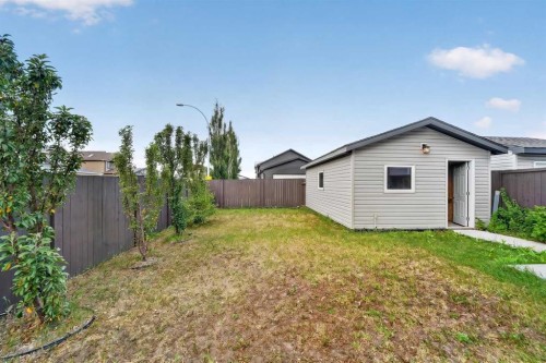 274 Mildred Dobbs Boulevard North, Lethbridge, AB - Outdoor