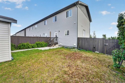 274 Mildred Dobbs Boulevard North, Lethbridge, AB - Outdoor