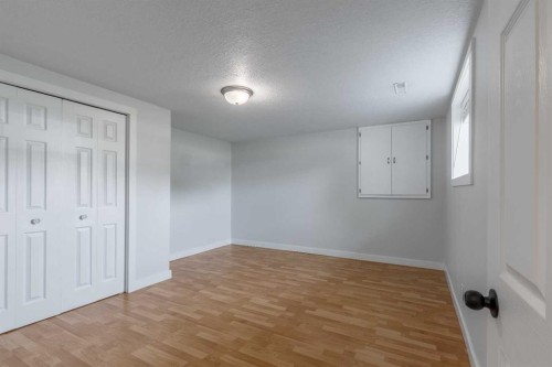 5105 2 Street, Coalhurst, AB - Indoor Photo Showing Other Room