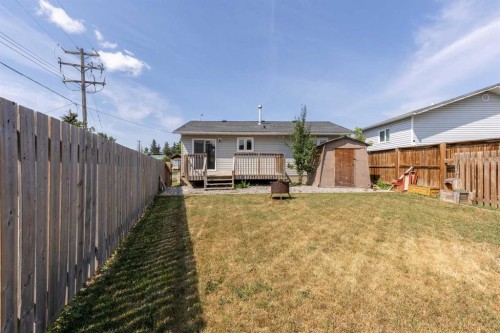 5105 2 Street, Coalhurst, AB - Outdoor With Deck Patio Veranda