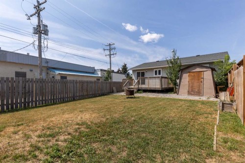 5105 2 Street, Coalhurst, AB - Outdoor With Deck Patio Veranda