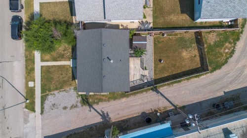 5105 2 Street, Coalhurst, AB - Outdoor