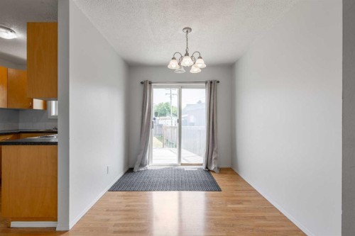 5105 2 Street, Coalhurst, AB - Indoor Photo Showing Other Room
