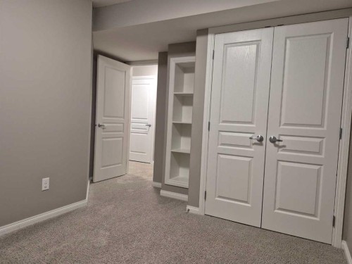 1548 Coalbanks Boulevard West, Lethbridge, AB - Indoor Photo Showing Other Room