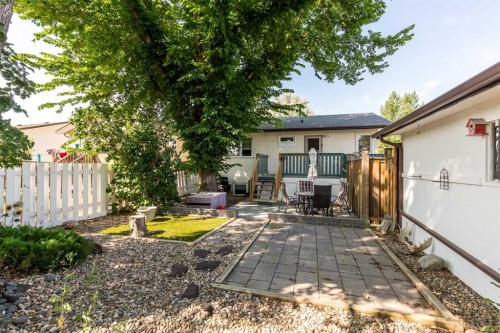 196 Mt Crandell Crescent West, Lethbridge, AB - Outdoor With Deck Patio Veranda