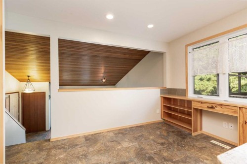 196 Mt Crandell Crescent West, Lethbridge, AB - Indoor