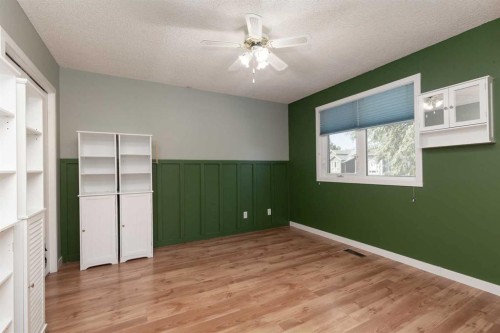 196 Mt Crandell Crescent West, Lethbridge, AB - Indoor Photo Showing Other Room