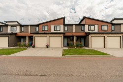 4-414 Highlands Boulevard WESTLethbridge, AB T1J 5K5