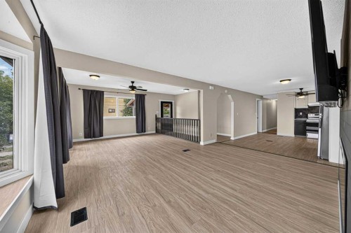 1230 84 Street, Coleman, AB - Indoor Photo Showing Other Room