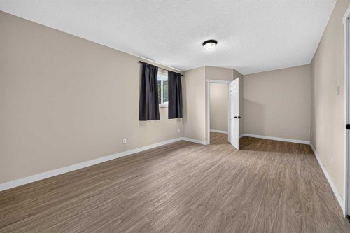 1230 84 Street, Coleman, AB - Indoor Photo Showing Other Room