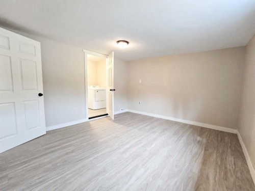 1230 84 Street, Coleman, AB - Indoor Photo Showing Other Room