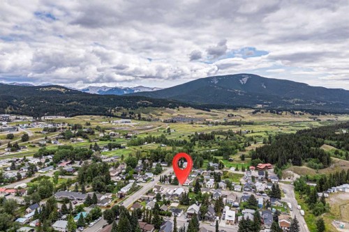 1230 84 Street, Coleman, AB - Outdoor With View