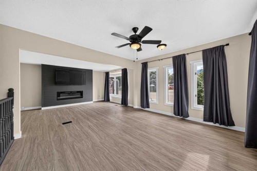 1230 84 Street, Coleman, AB - Indoor