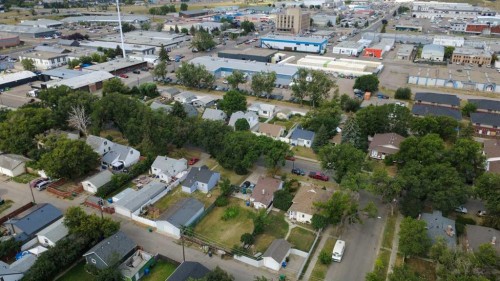329 12 Street North, Lethbridge, AB - Outdoor With View