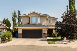 242 Heritage Circle WESTLethbridge, AB T1K 7H8