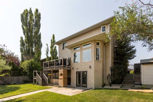 242 Heritage Circle West, Lethbridge, AB - Outdoor