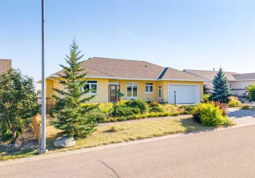 416 7 Avenue Ne, Milk River, AB - Outdoor