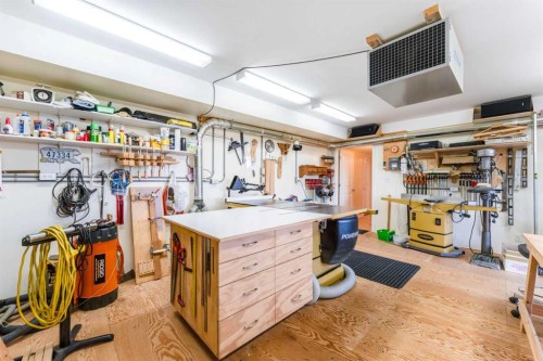416 7 Avenue Ne, Milk River, AB - Indoor