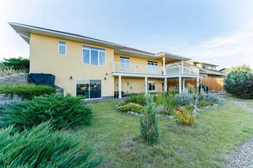 416 7 Avenue Ne, Milk River, AB - Outdoor With Deck Patio Veranda